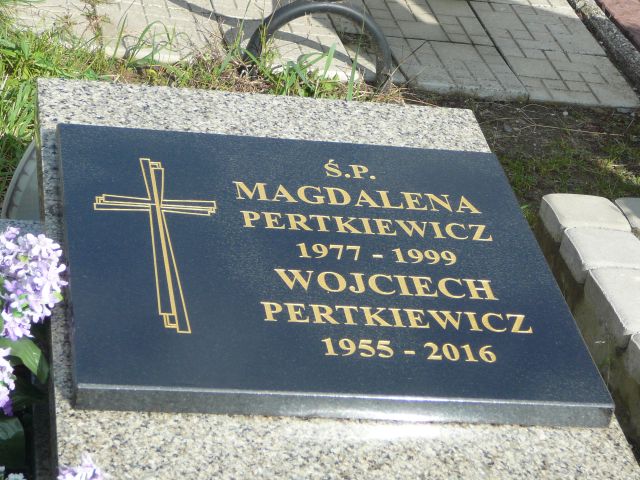 Magdalena Pertkiewicz 1977 Żory - Grobonet - Wyszukiwarka osób pochowanych