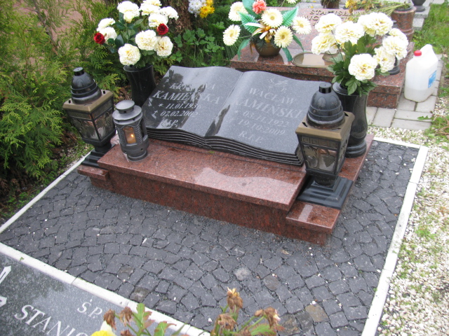 Grób Krystyna Kamieńska