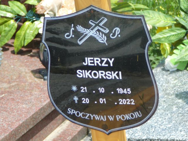 Jerzy Sikorski 1945 Żory - Grobonet - Wyszukiwarka osób pochowanych
