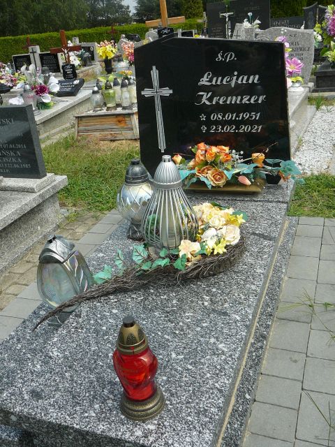 Grób Łucjan Kremzer