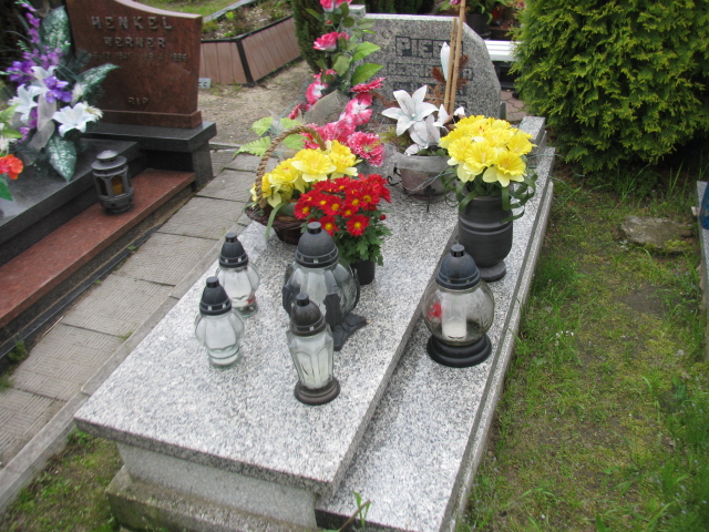 Grób Bernadeta Pięda