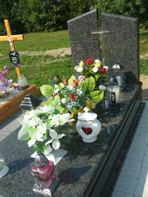 Grób Helmut Stalmach