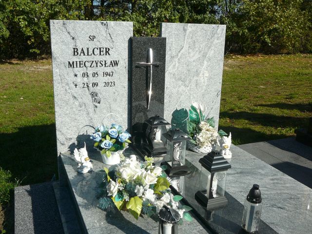 Grób Mieczysław Balcer