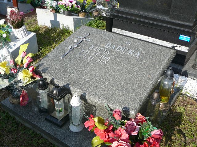 Grób Łucja Badura